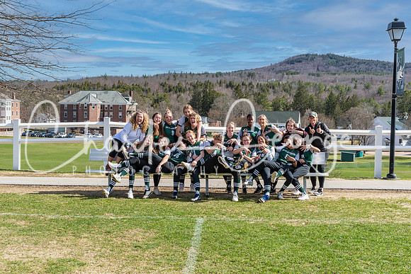 cgeorgephoto_2022NHSspringteams-2094-softballfunny
