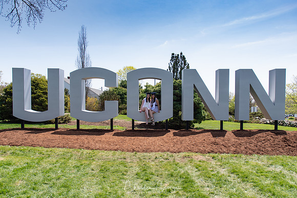 cgeorgephoto2019_UCONNgrad-1614