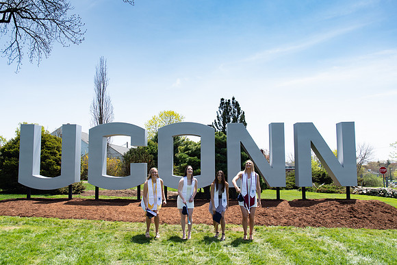 cgeorgephoto2019_UCONNgrad-1661