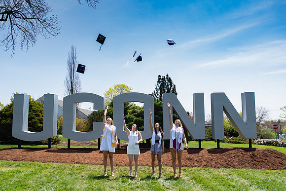 cgeorgephoto2019_UCONNgrad-1667