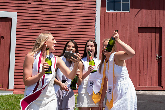 cgeorgephoto2019_UCONNgrad-1797