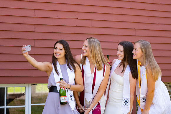 cgeorgephoto2019_UCONNgrad-1816