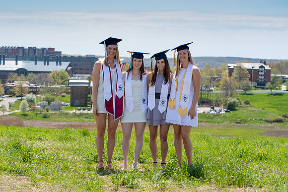 cgeorgephoto2019_UCONNgrad-2036