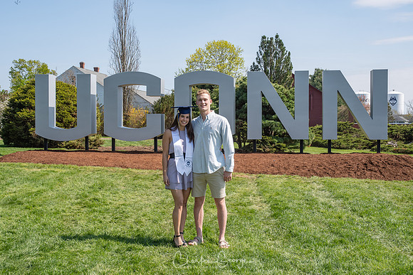 cgeorgephoto2019_UCONNgrad-2083