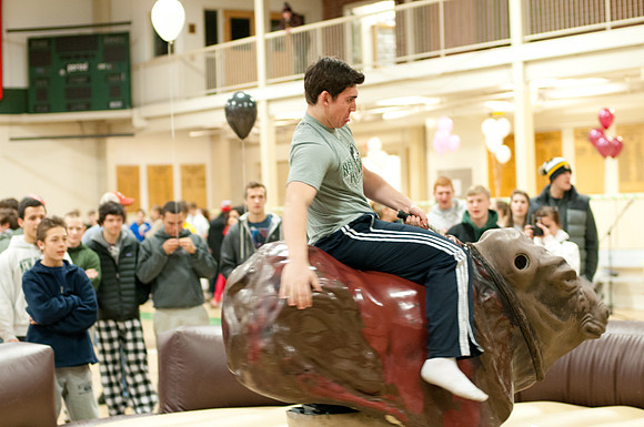 NHSwintercarnival-0560